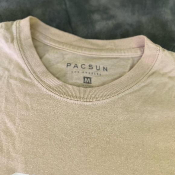 PacSun Beige Graphic Tee - Picture 4 of 4